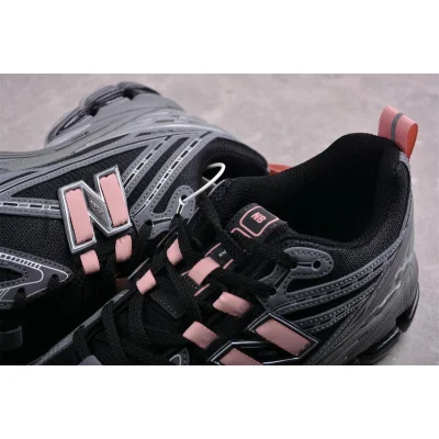 New Balance 1906R "Black/Pink Moon" фото № 3 New Balance 1906R "Black/Pink Moon" фото № 3