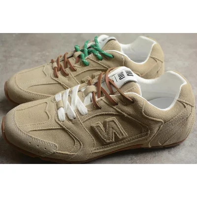 Miu Miu x New Balance 530 "Warm Earth" фото № 3 Miu Miu x New Balance 530 "Warm Earth" фото № 3