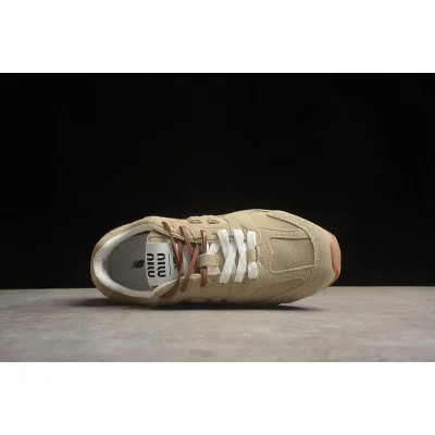 Miu Miu x New Balance 530 "Warm Earth" фото № 7 Miu Miu x New Balance 530 "Warm Earth" фото № 7