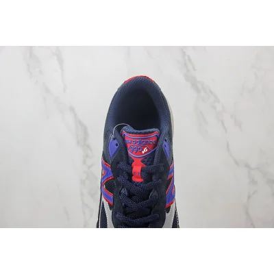 Kith x New Balance 990v6 "Madison Square Garden/Navy" фото № 5