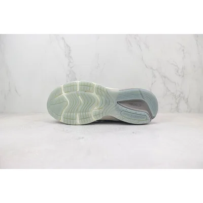 Kith x New Balance 990v6 "Madison Square Garden/Navy" фото № 8