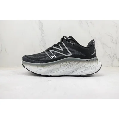 New Balance Fresh Foam X More V4 "Black/White" фото № 2
