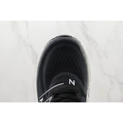 New Balance Fresh Foam X More V4 "Black/White" фото № 4