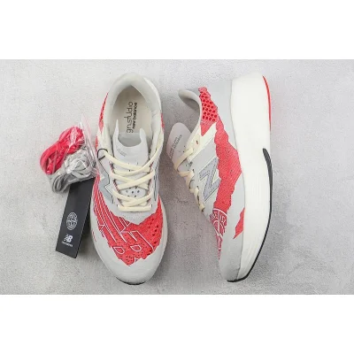 Stone Island x Tokio Design Studio x New Balance FuelCell RC Elite V2 "Energy Red" фото № 6