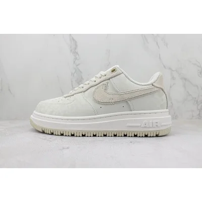 Nike Air Force 1 Low "Luxe Summit White" фото № 2