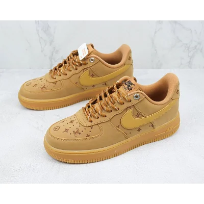 Nike Air Force 1 Low "Toffee Beige" фото № 5 Nike Air Force 1 Low "Toffee Beige" фото № 5