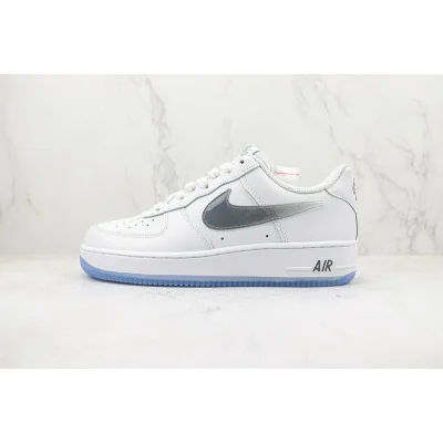 Nike Air Force 1 07 Low "Light Grey/White" фото № 2