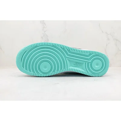 Tiffany & Co. x Nike Air Force 1 Low "Turquoise/Black" фото № 8