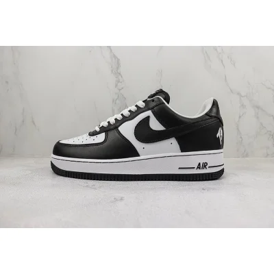 Terror Squad x Nike Air Force 1 Low "Black/White" фото № 2