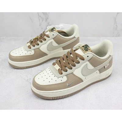 Nike Air Force 1 Low "Mocha Brown/Sail White/Swoosh" фото № 5