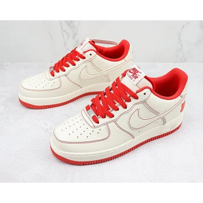 Undefeated x Nike Air Force 1 Low "Red/White" фото № 5