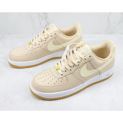 Nike Air Force 1 Low "Sanddrift" фото № 5 Nike Air Force 1 Low "Sanddrift" фото № 5