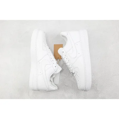Nike Air Force 1 Low "Triple White" фото № 7