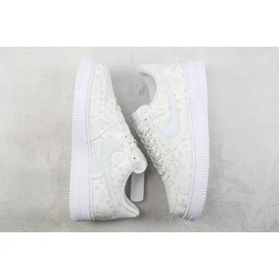Nike Air Force 1 Low "Grey/White Paisley" фото № 7 Nike Air Force 1 Low "Grey/White Paisley" фото № 7