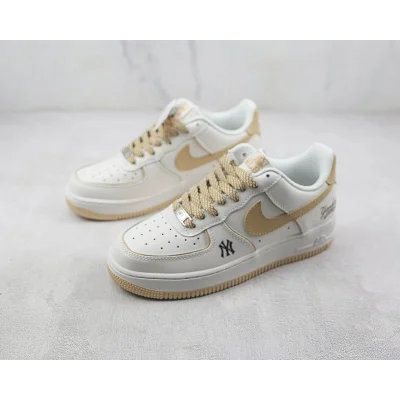 MLB x Nike Air Force 1 Low "White/Light Brown" фото № 5