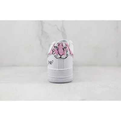 Nike Air Force 1 Low "White/Pink Tiger" фото № 9