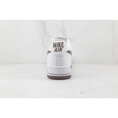 Nike Air Force 1 Low "Color of the Month White/Chocolate" фото № 9