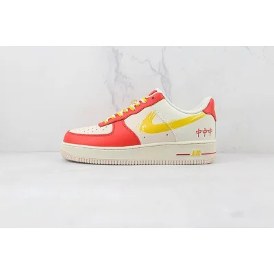 Sacai x Nike Air Force 1 Low "Beige/Red/Gold/White" фото № 2