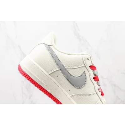 Nike Air Force 1 Low "Rice/Metallic Silver/Red" фото № 3