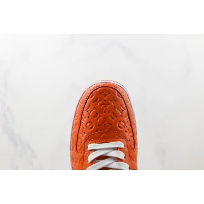 Louis Vuitton x Nike Air Force 1 Low "Orange/White/Monogram" фото № 4