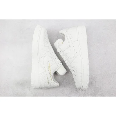 Louis Vuitton x Nike Air Force 1 Low "Triple White" фото № 6