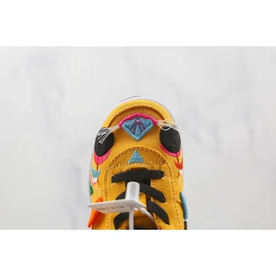 Nike Air Force 1 "Chinese New Year Yellow" фото № 3