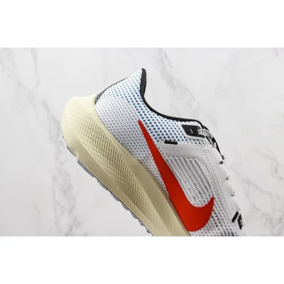 Nike Air Zoom Pegasus 40 "Multi-Color/White" фото № 3 Nike Air Zoom Pegasus 40 "Multi-Color/White" фото № 3