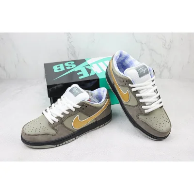 Tagz Footwear x Nike Dunk Low "Grey Lobster" фото № 7 Tagz Footwear x Nike Dunk Low "Grey Lobster" фото № 7