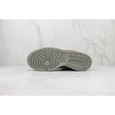 Tagz Footwear x Nike Dunk Low "Grey Lobster" фото № 8 Tagz Footwear x Nike Dunk Low "Grey Lobster" фото № 8