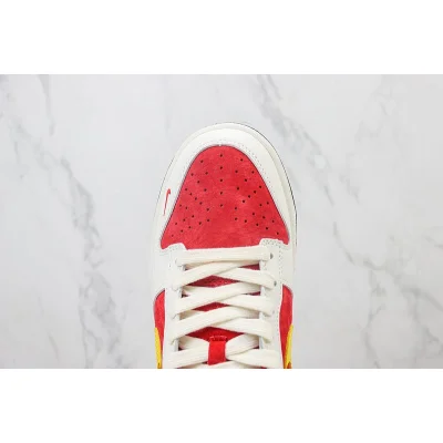 Nike Dunk Low "Year of the Dragon/Chinese Style" фото № 4 Nike Dunk Low "Year of the Dragon/Chinese Style" фото № 4