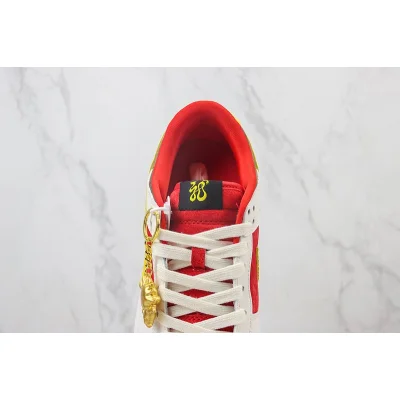 Nike Dunk Low "Year of the Dragon/Chinese Style" фото № 5 Nike Dunk Low "Year of the Dragon/Chinese Style" фото № 5