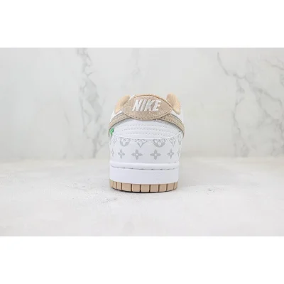 Louis Vuitton x Nike Dunk Low "Ecru Beige/White/Monogram" фото № 9