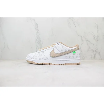 Louis Vuitton x Nike Dunk Low "Ecru Beige/White/Monogram" фото № 2