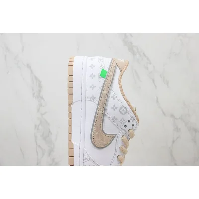 Louis Vuitton x Nike Dunk Low "Ecru Beige/White/Monogram" фото № 3