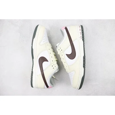 Nike Dunk Low "Light Yellow/White" фото № 7