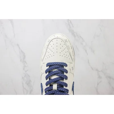 Louis Vuitton x Nike Dunk Low "Daisy White/Aegean" фото № 4