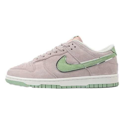 Otomo Katsuhiro x Nike SB Dunk Low "Grey with Green"