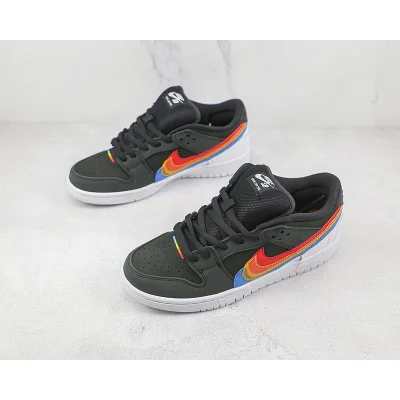 Polaroid X Nike SB Dunk Low "Black/Multicolor" фото № 5 Polaroid X Nike SB Dunk Low "Black/Multicolor" фото № 5