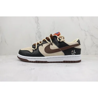 Nike Dunk Low "Brown, Black, Сoconut milk" фото № 2