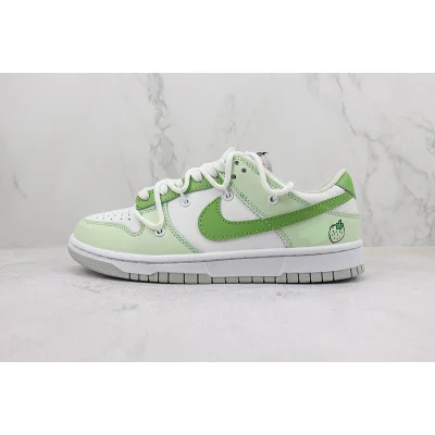 Nike SB Dunk Low "Light Green/White" фото № 2 Nike SB Dunk Low "Light Green/White" фото № 2