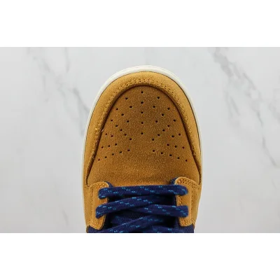 Nike SB Dunk Low "Pro PRM 90s Backpack" фото № 3