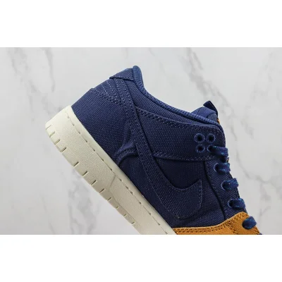 Nike SB Dunk Low "Pro PRM 90s Backpack" фото № 4