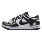 Nike Dunk Low "Black Panda"