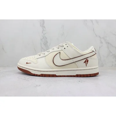 Nike SB Dunk Low "TS Sail Brown/Cream" фото № 2