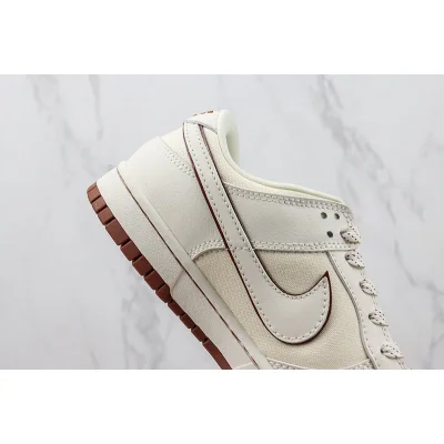 Nike SB Dunk Low "TS Sail Brown/Cream" фото № 3