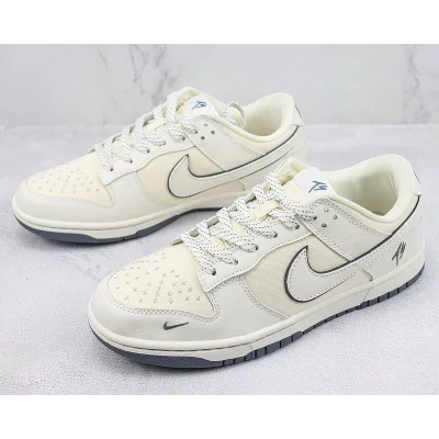 Nike SB Dunk Low "TS Sail Grey/White" фото № 5