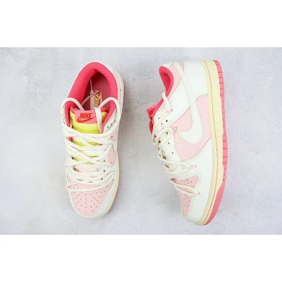 Nike Dunk Low "Strawberry/White/Cream" фото № 6