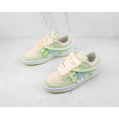 Nike Dunk Low "Light Green Emerald" фото № 5