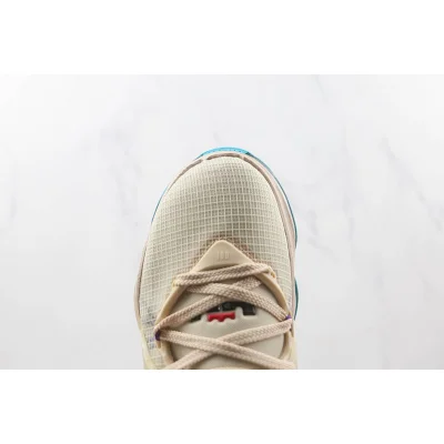 Nike LeBron 19 "Minneapolis Lakers" фото № 3