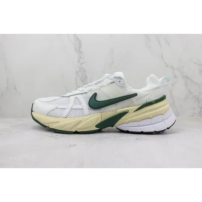 Nike Runtekk "White/Green/Beige" фото № 2